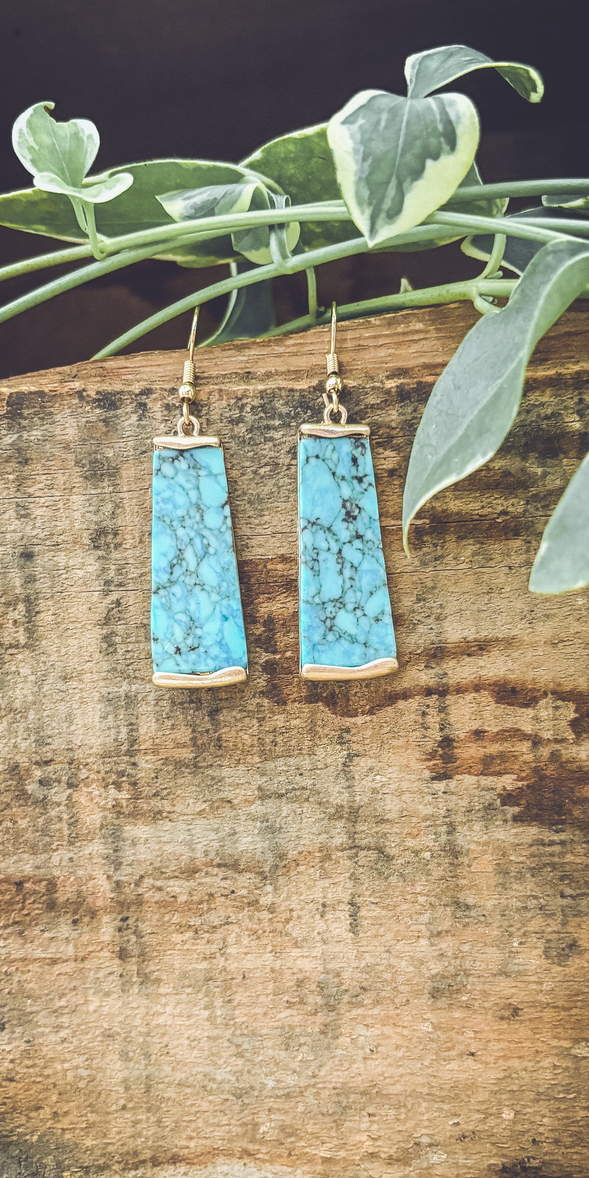 Beautiful Gold and Turquoise Earrings