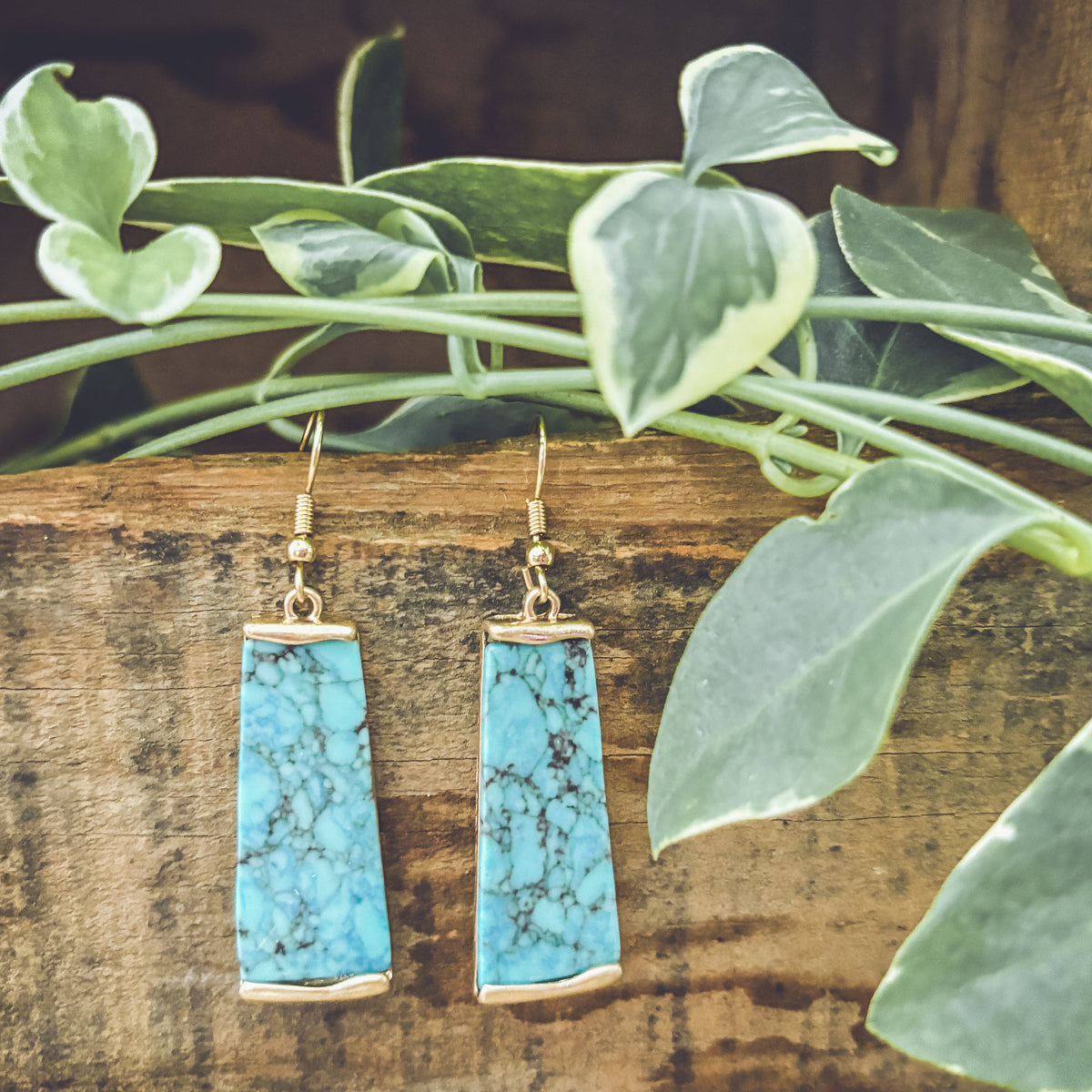 Beautiful Gold and Turquoise Earrings